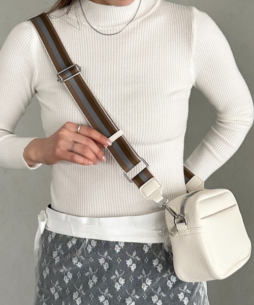 ショルダーバッグ バッグ square leather shoulder bag／PUスクエア