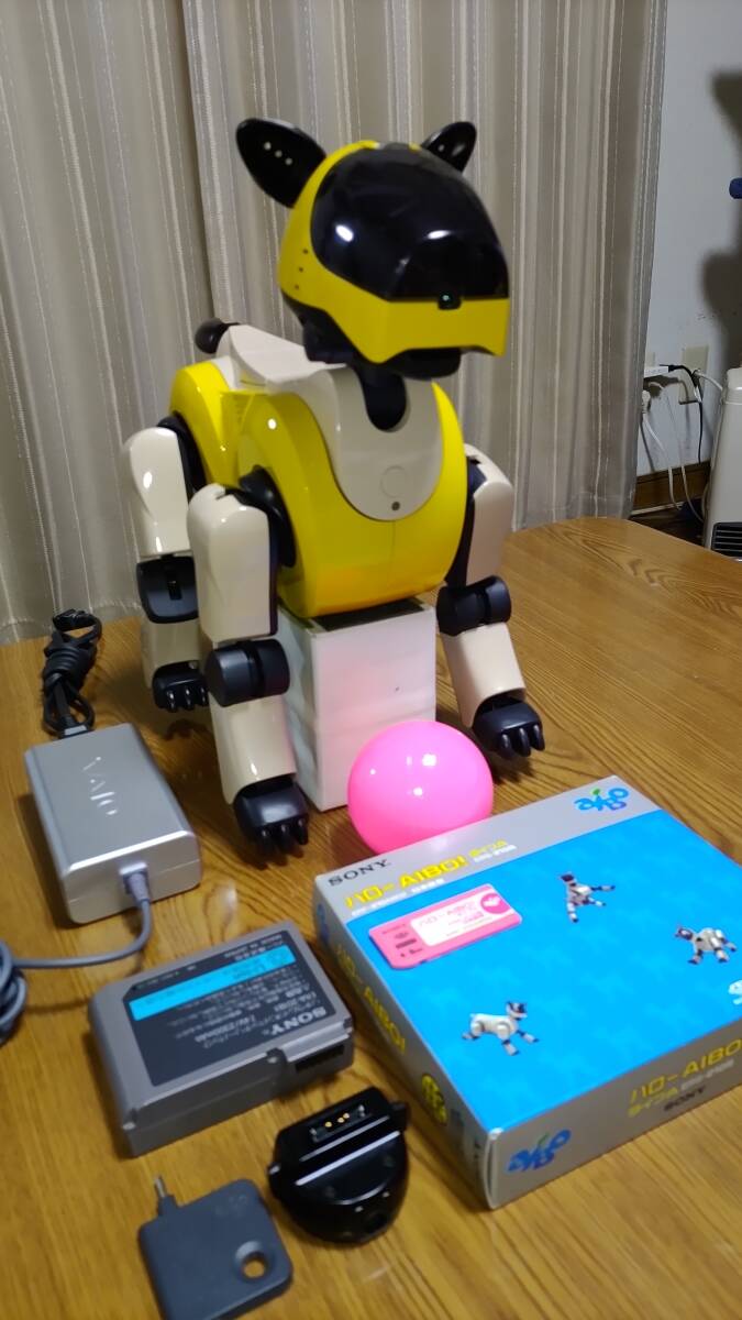 Yahoo!オークション -「sony aibo ers-210」の落札相場・落札価格