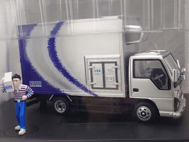 Yahoo!オークション - 佐川急便2tトラックラジコン佐川男子フィギュア