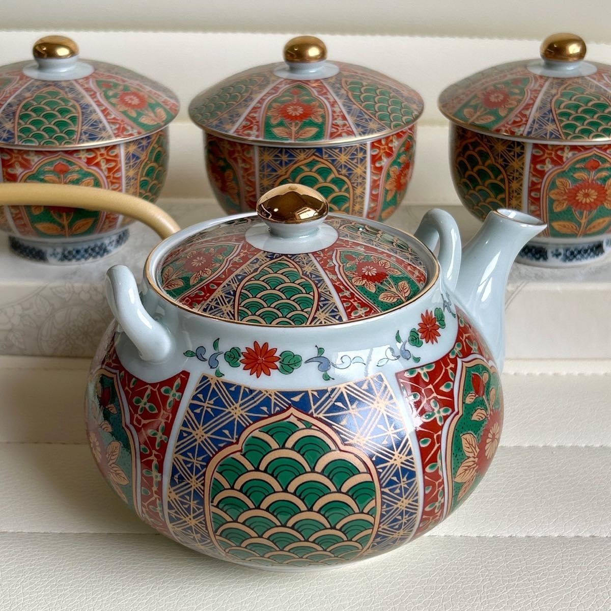 有田焼 金彩古伊万里 茶器セット 蓋付き湯呑み揃 急須 色絵 汲出