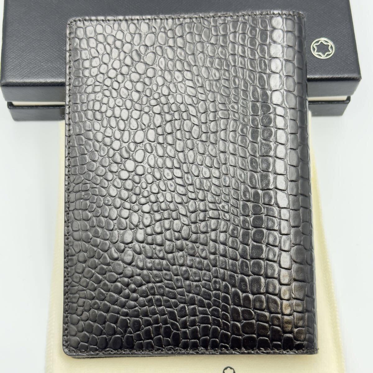 未使用品 モンブラン パスポートカバー ブラック クロコ型押し