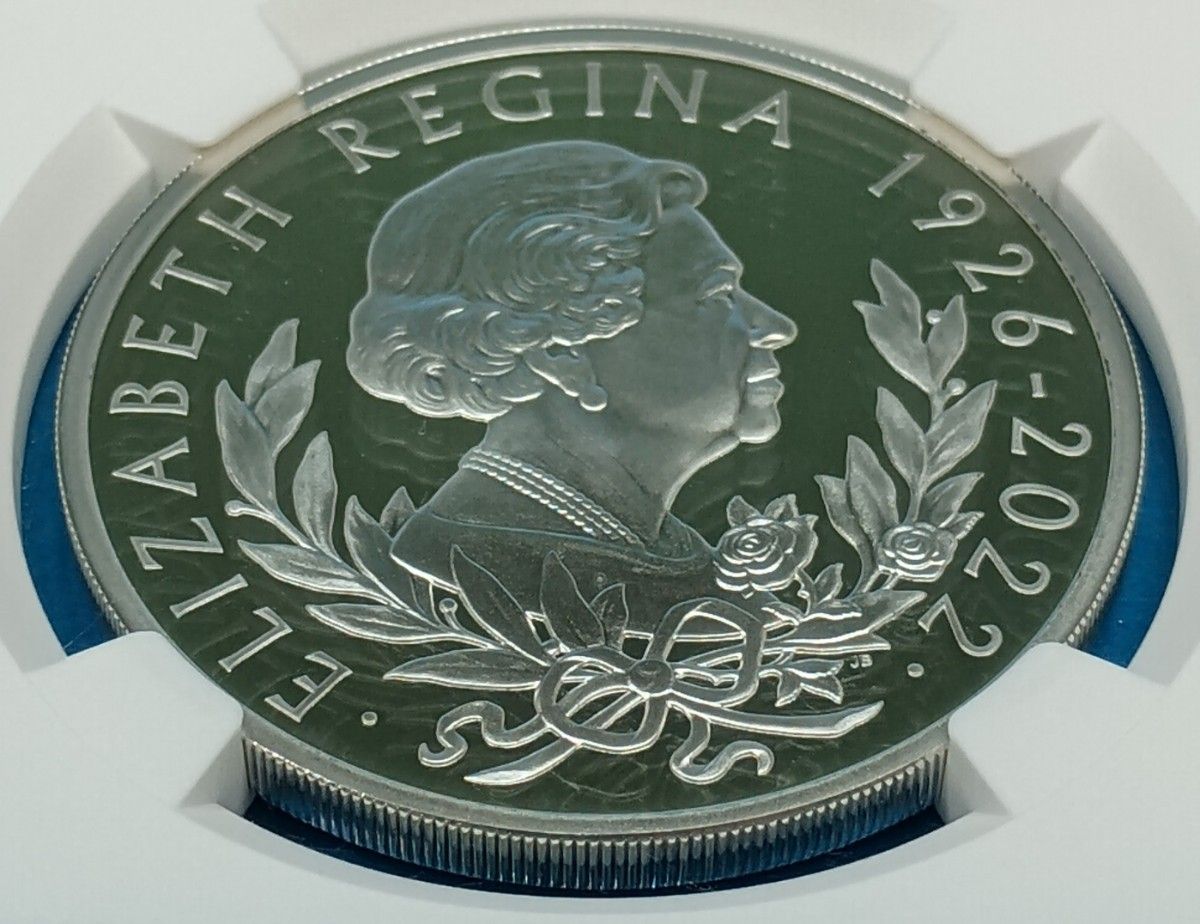 2022 イギリス エリザベス女王 追悼 2ポンド プルーフ銀貨 NGC PF70UC