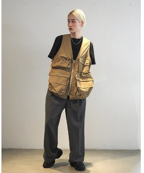 TODAYFUL（トゥデイフル）の「ナイロンポケットベスト（ベスト）」 - WEAR