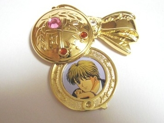 ママレード・ボーイ 『メダイユブローチ』 - Moonlight Magic