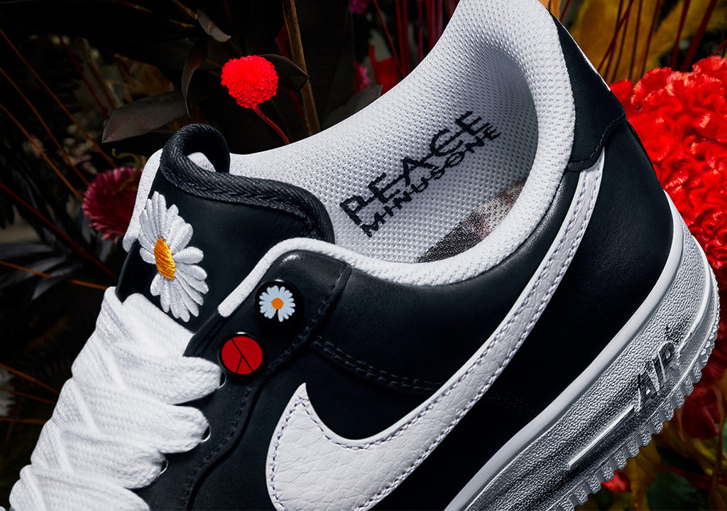 PEACEMINUSONE x Nike Air Force 1 '07 Parra-noise | SNEAKER