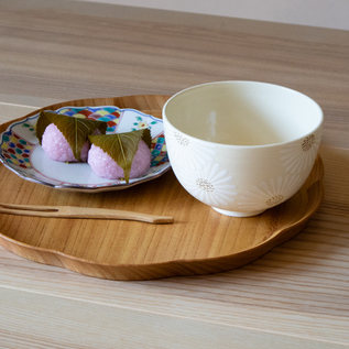 抹茶碗 白菊刷毛目銀彩／西川貞三郎商店（にしかわていざぶろうしょう