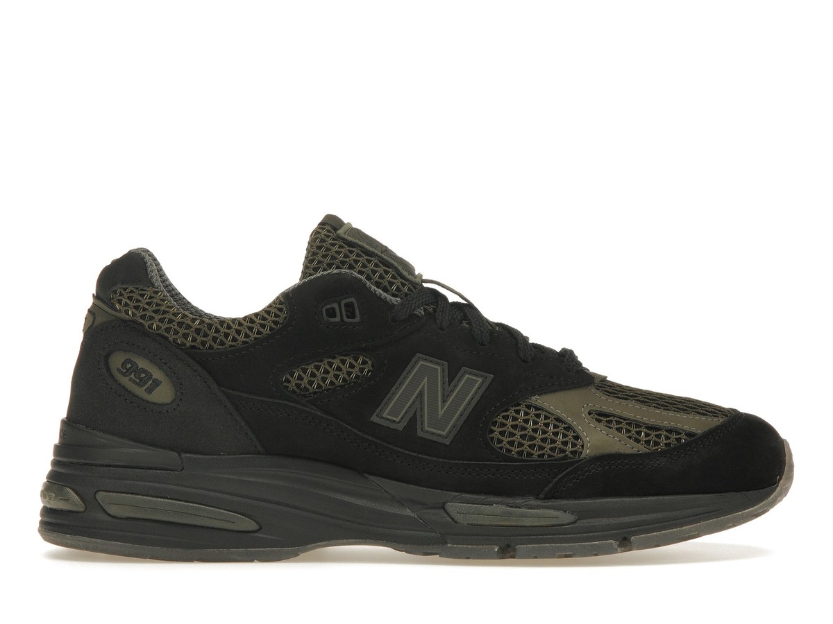 New Balance 991v2 Made in England x Stone Island Low Black