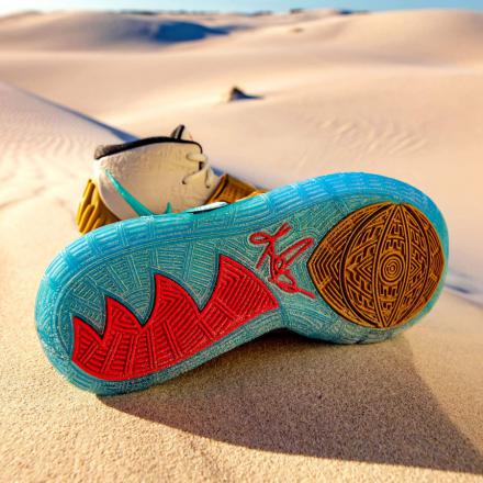 国内販売中/12月31日発売予定】コンセプツ × ナイキ カイリー 6 全2色