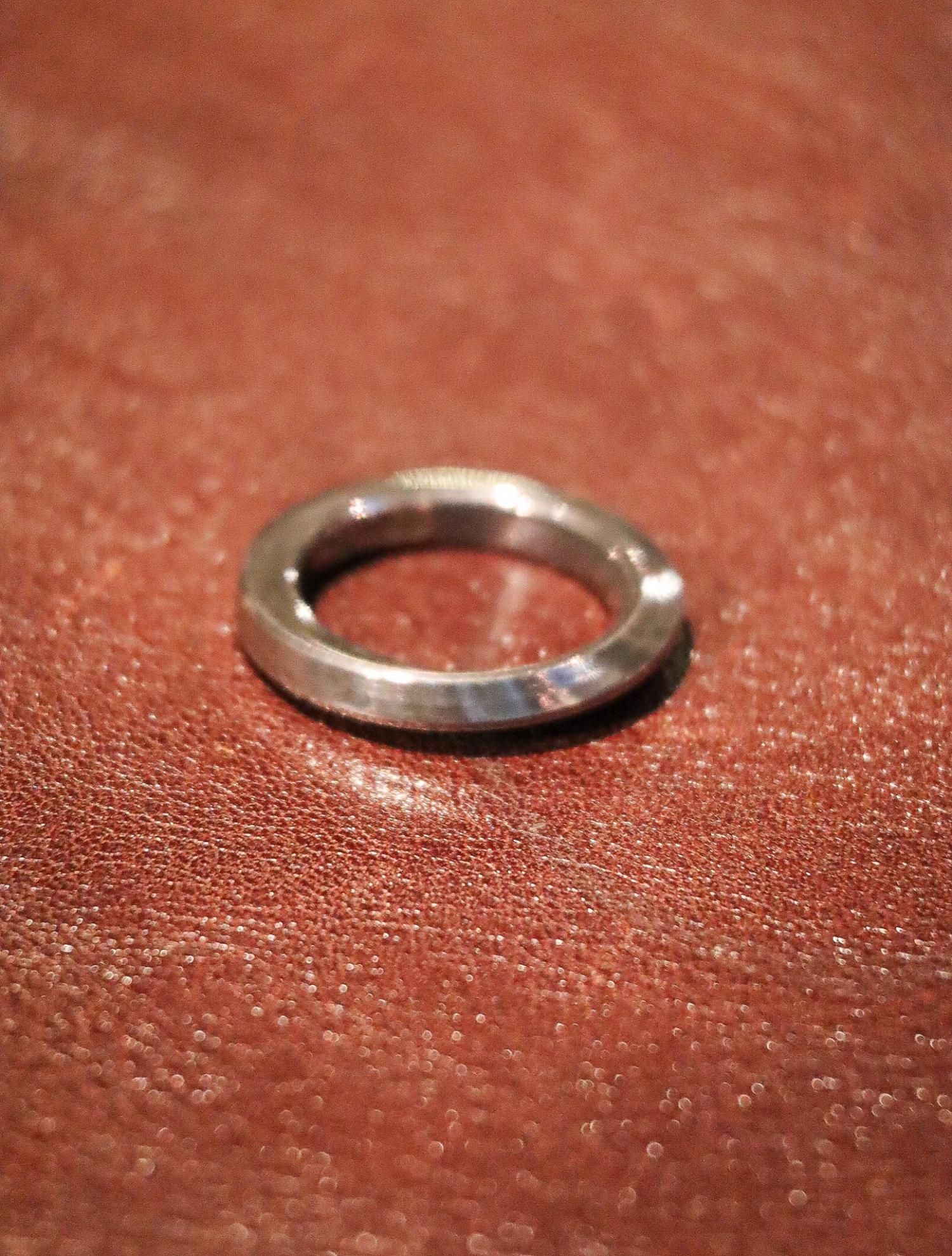 TWISTED RING / WERKSTATT:MUNCHEN(ワークスタットミュンヘン) 神戸