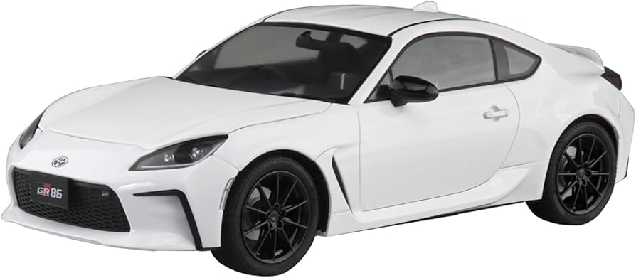 Amazon.com: Toyota ZN8 GR86 '21 1:24 Scale Model Kit : Arts