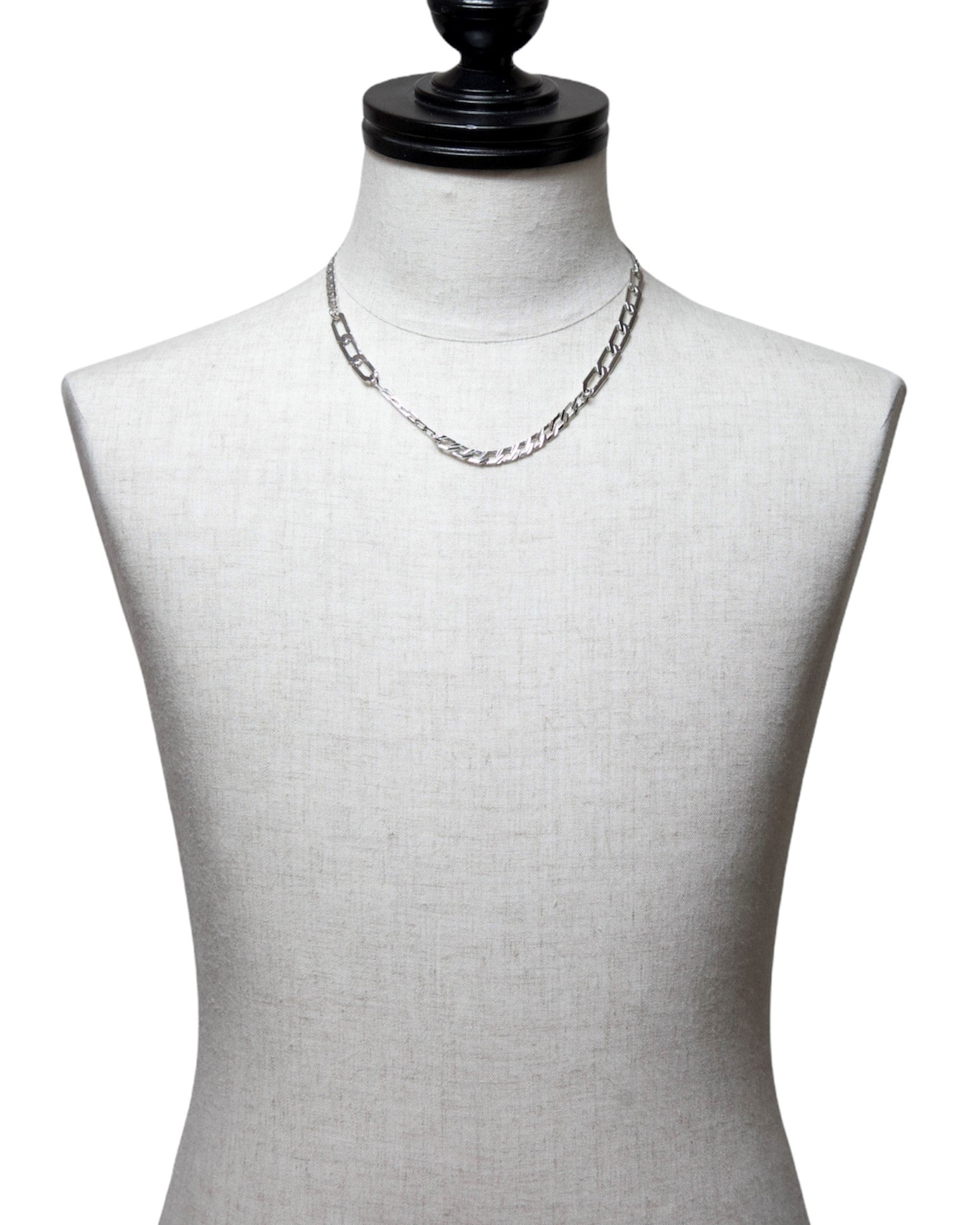 MIX CHAIN NECKLACE