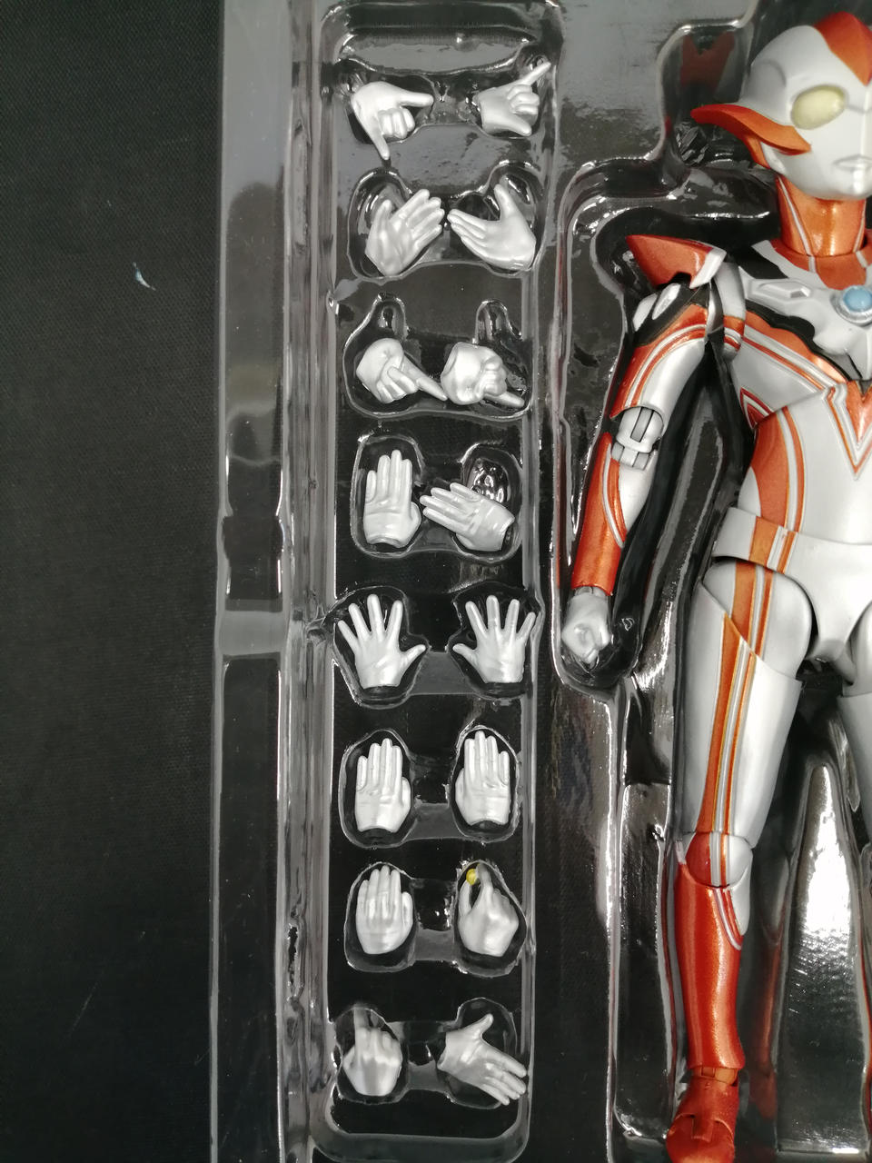 BANDAI|S.H.FIGUARTS ウルトラウーマン グリージョ|【ハードオフ公式