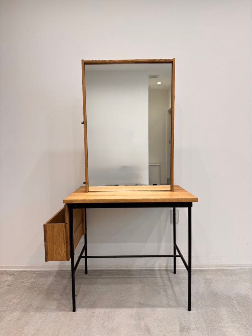 【お値下げ1／7迄】タカラベルモント　ラフミラー　両面 r.a.f mirror | ミラー・サロン家具・ワゴン等 | 製品情報 | タカラ