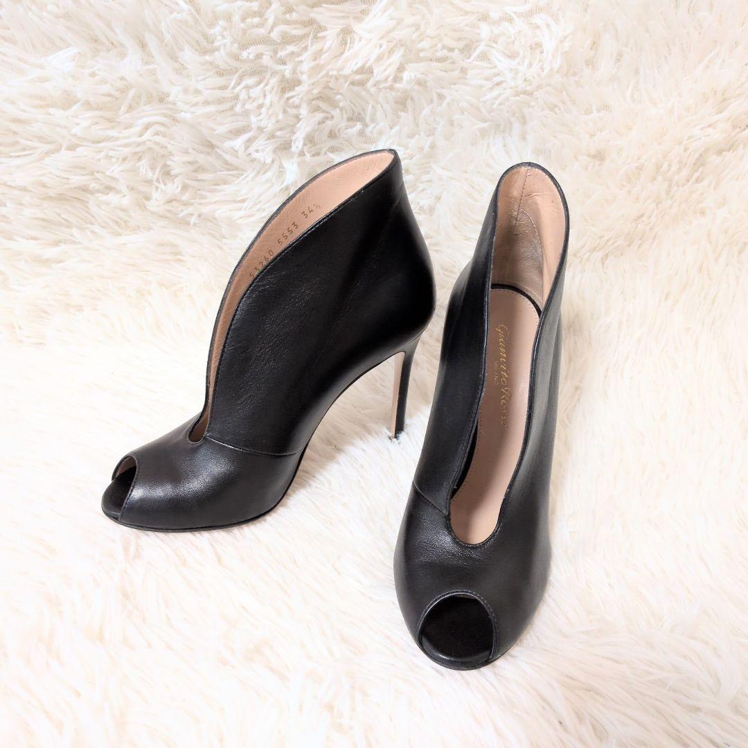 【極美品】Gianvito Rossi オープントゥヒールパンプス 黒 22cm 極美品】Gianvito Rossi オープントゥヒールパンプス 黒 22cm
