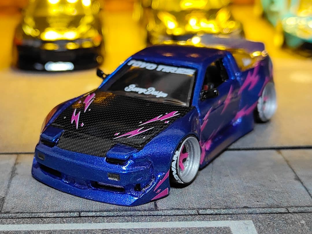 ホットウィールカスタム 日産 180sx フルエアロ ドリ車深リムトミカ改造紫