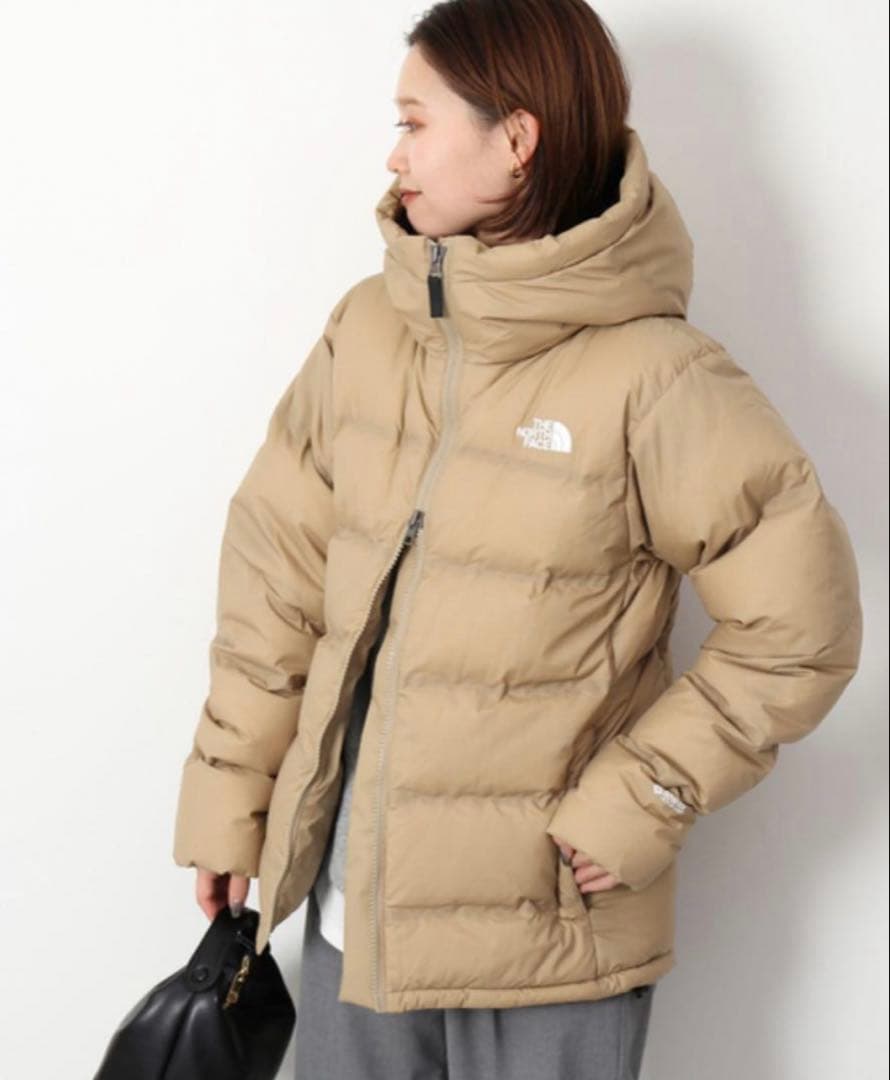 美品　ノースフェイス　ビレイヤーパーカー xsベージュ