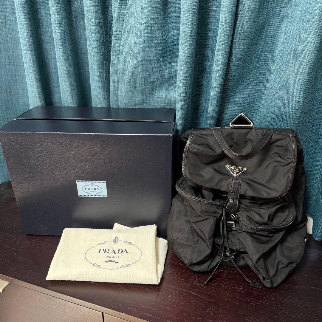 廃盤 PRADA ナイロン リュック 大 三角ロゴ 黒 イタリア製 箱 保存袋付