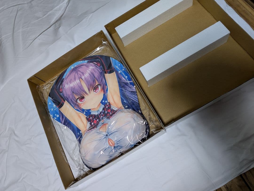 阿久野ミカ 等身大おっぱいマウスパッド 小悪魔カノジョ　Hisasi描き下ろし