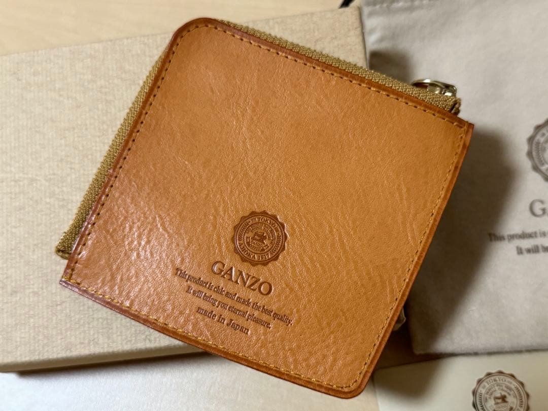 ガンゾ　ミネルバナチュラル　zipパース