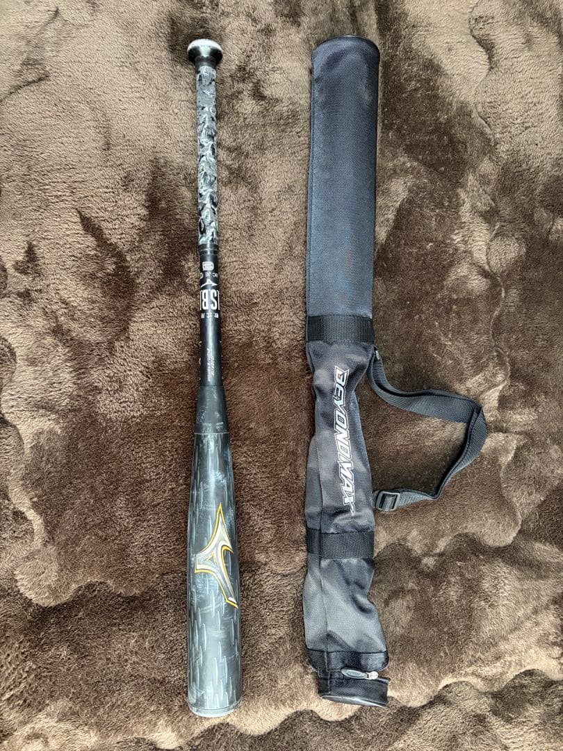 値下げ　ビヨンドマックスレガシーメタル84cm 740g バットケース付き