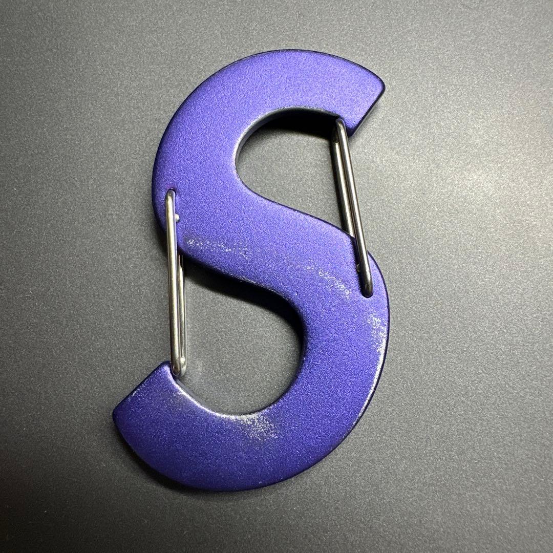 supreme シュプリーム Sロゴ キーホルダー カラビナ パープル Supreme / Nite Ize S Logo Keychain カラビナ｜Yahoo!フリマ（旧