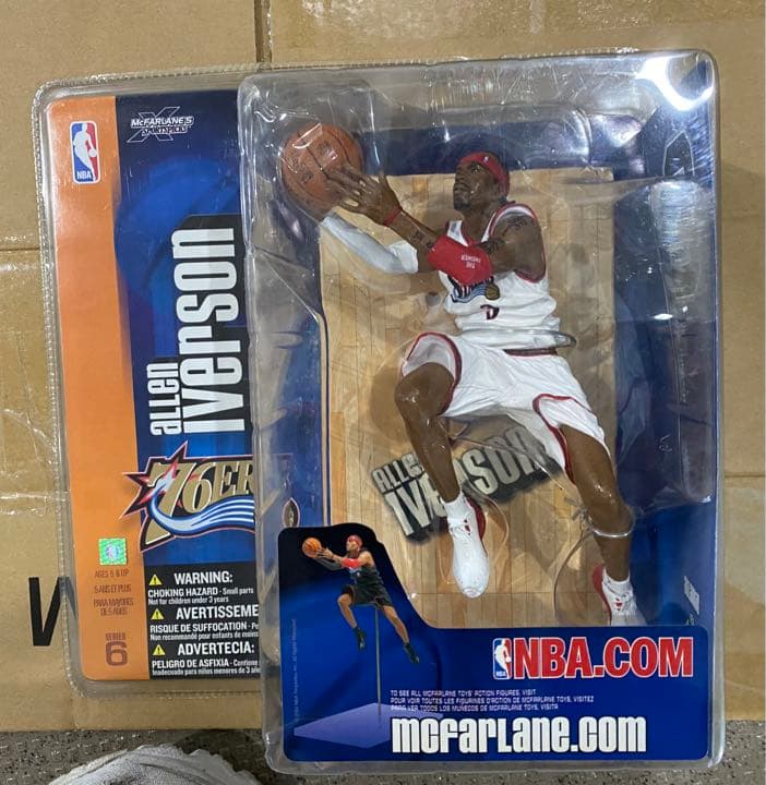 NBA アレン・アイバーソン　フィギュア(レアカラー)