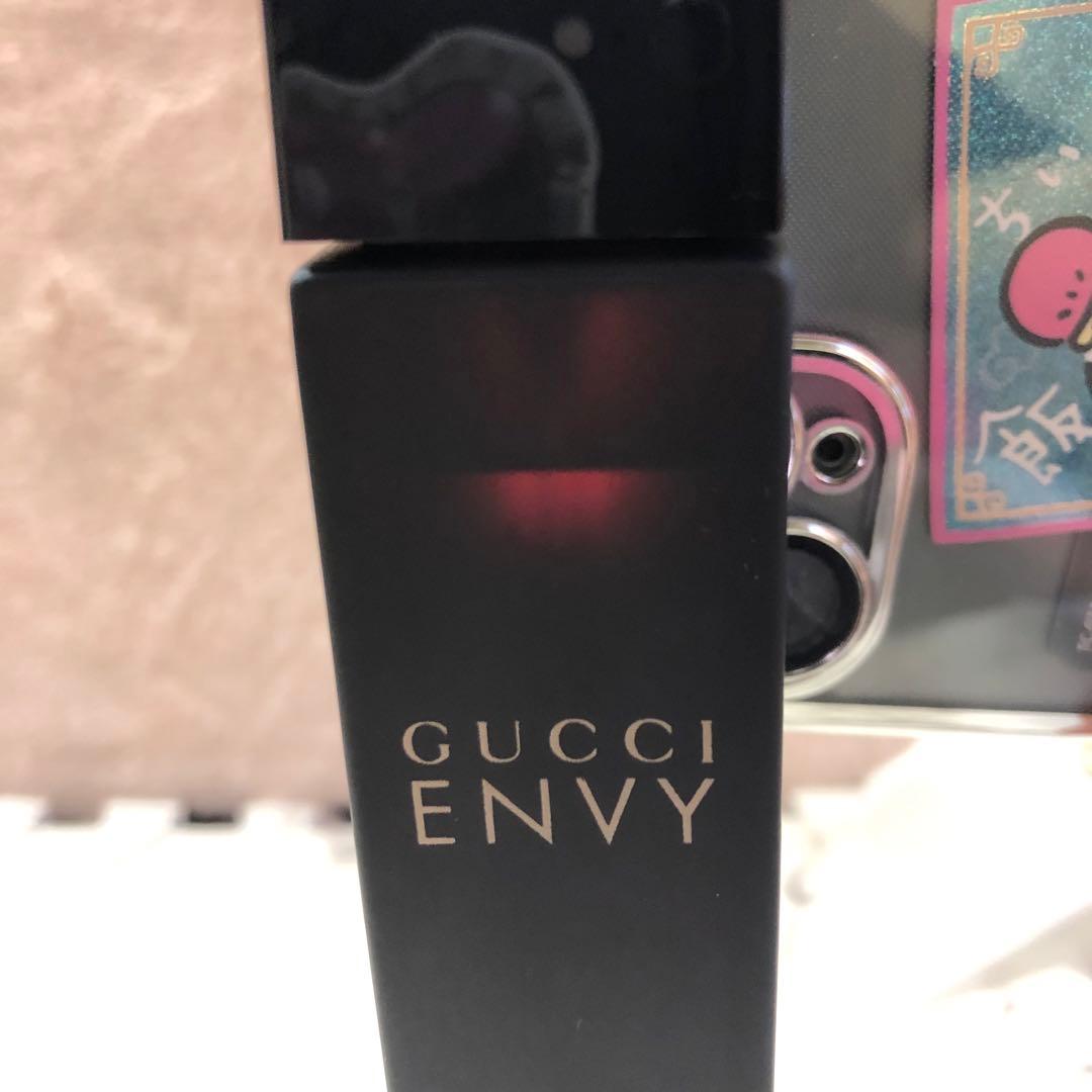レア⭐︎黒ボトル GUCCI 香水 ENVY グッチ エンヴィ ケース付き - メルカリ