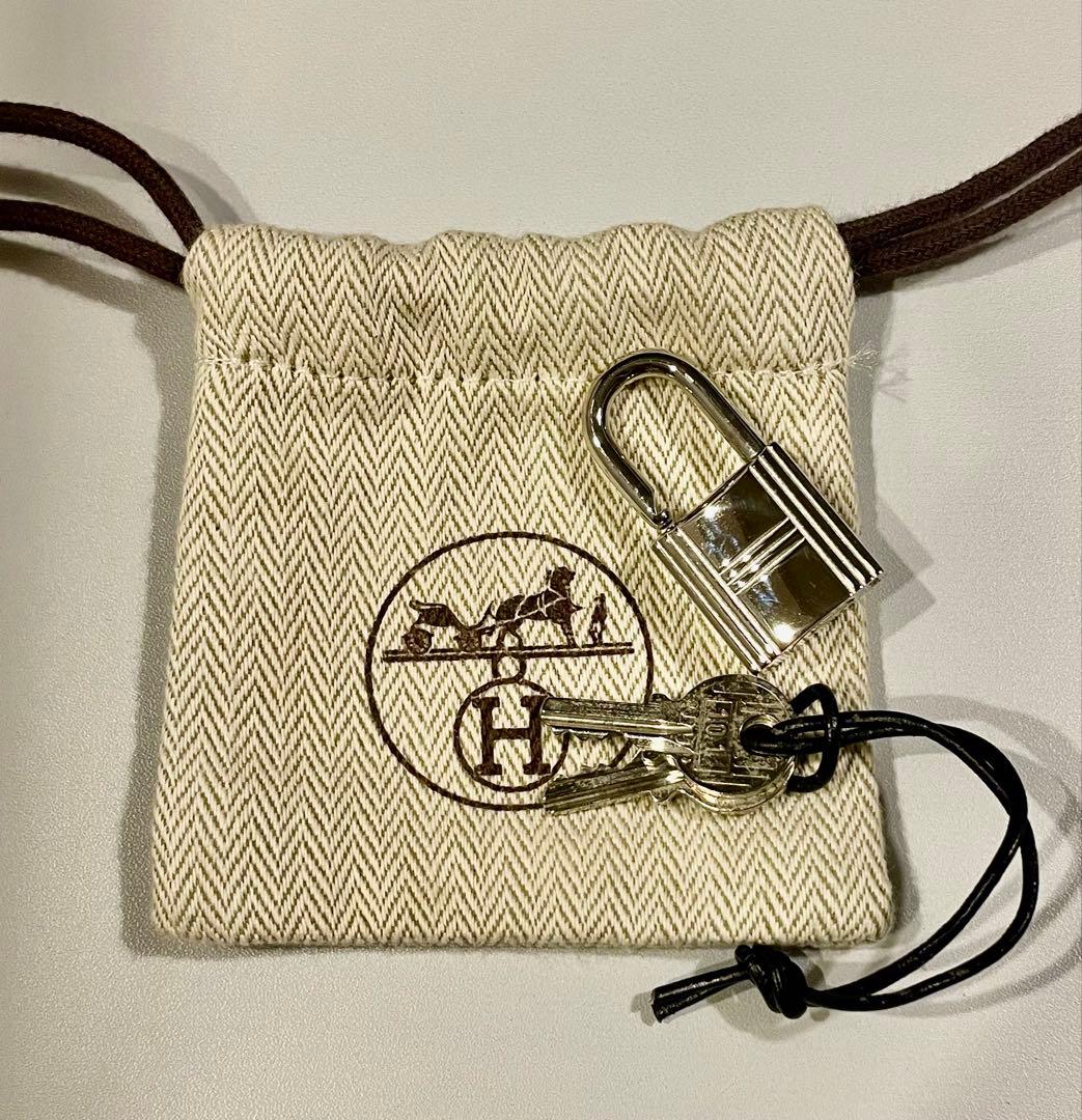 HERMES エルメス カデナ　No.101 101番　鍵付き HERMES エルメス カデナ 24Kメッキ No.101 101番 鍵付き 南京錠
