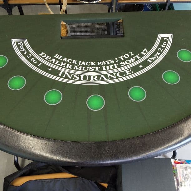blackjack pays 3to2　ポーカー　テーブル　ブラックジャック 71