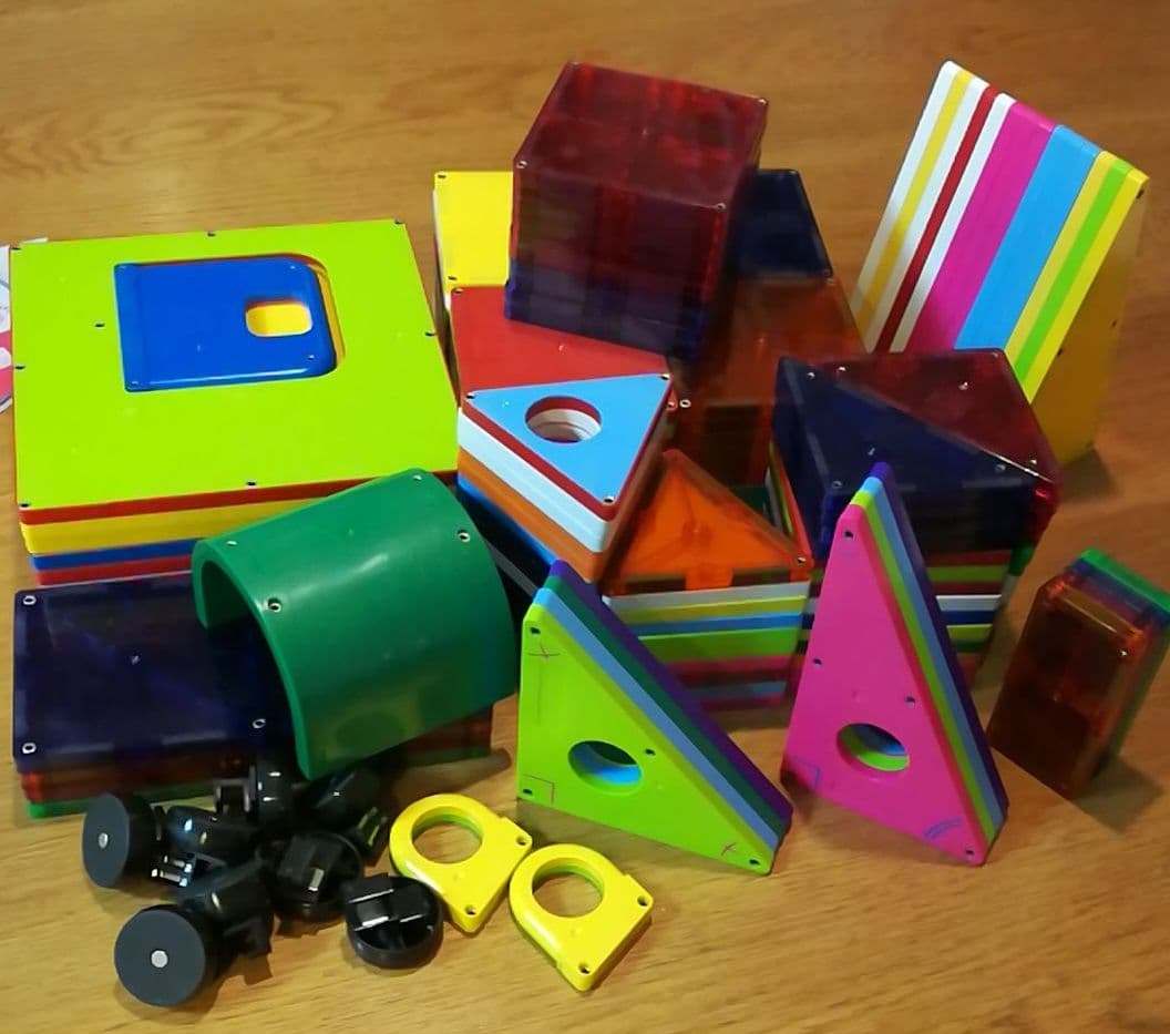 ピタゴラス　ひらめきのプレート　154パーツ+DVD