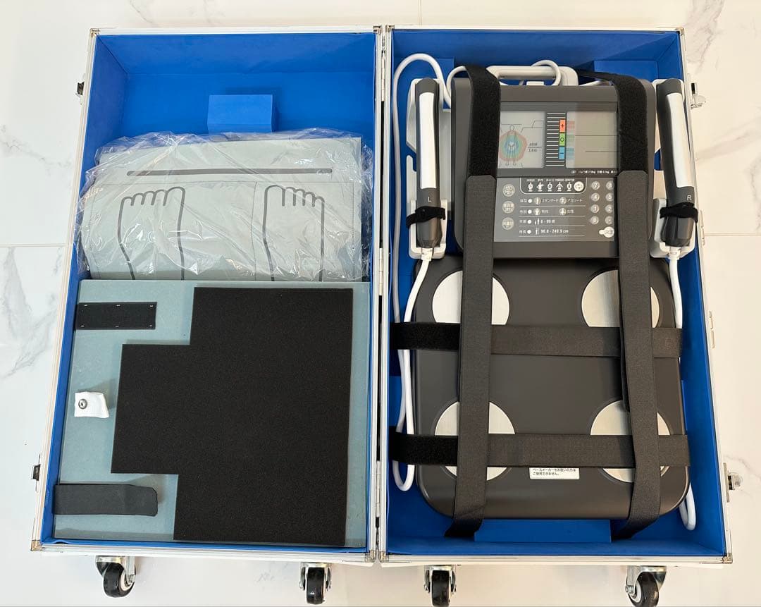TANITA 体組成計 MC-780A 専用ケース付き 業務用MC-780Aポータブル用キャリングケースMC-780A-CC｜タニタ | タニタ