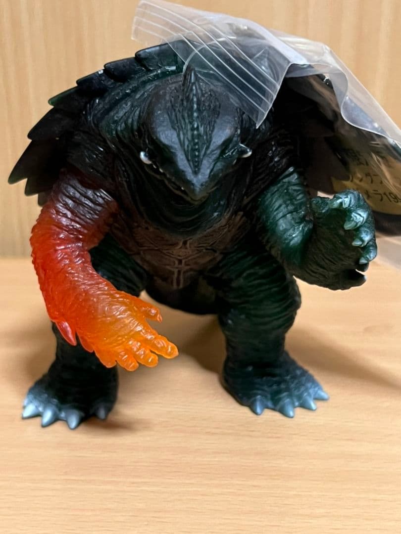 バンダイ　ガメラ　1999　バニシングフィスト　劇場限定　BANDAI Amazon.co.jp: ガメラ劇場限定版 バニシングフィスト ガメラ1999 検