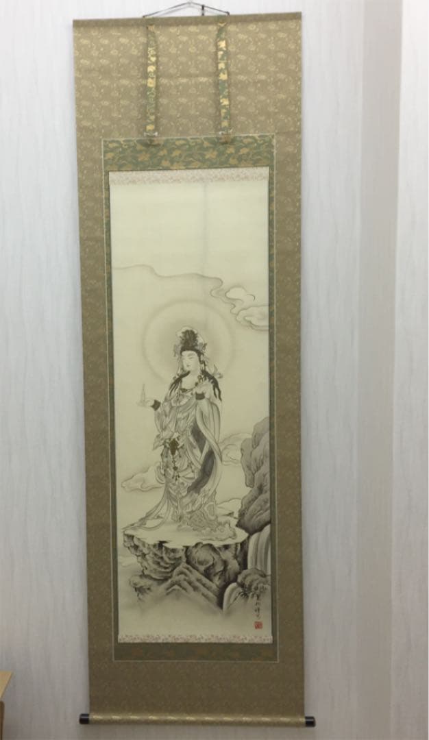 掛け軸 墨観音 桐箱付き