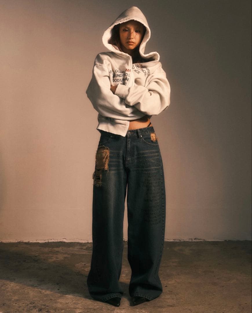 unmapped Washed out script jeans Mサイズ