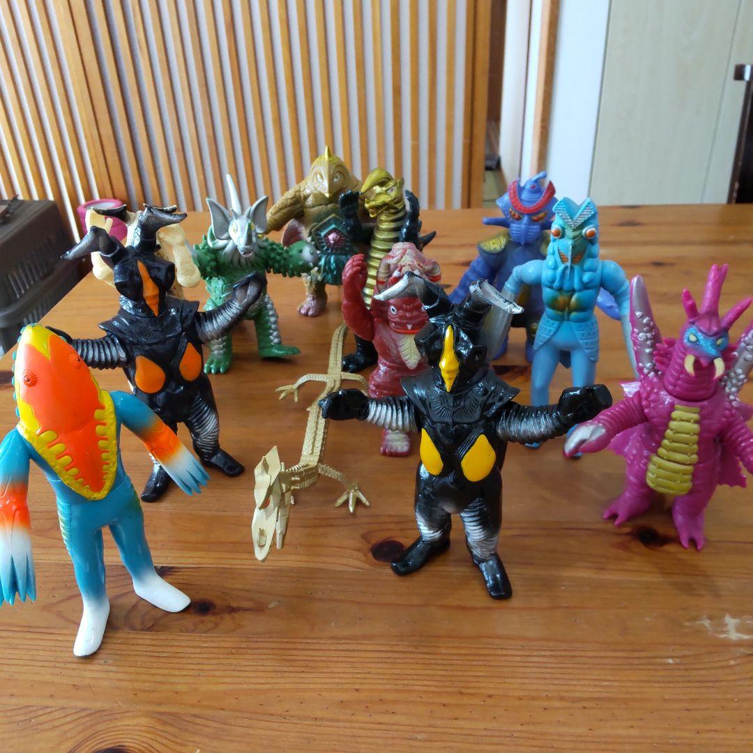 昭和ウルトラマン 　　　　　　　　　怪獣ソフビ 12体セット 昭和ウルトラマン 怪獣ソフビ 12体セット
