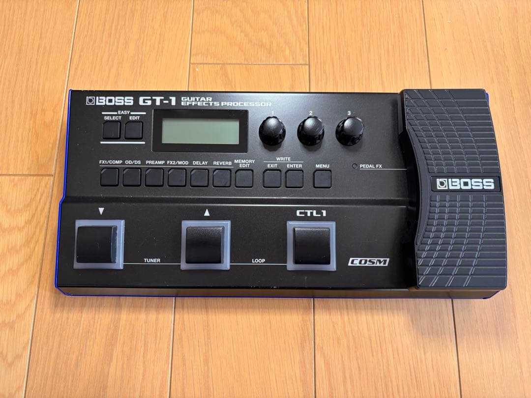 BOSS GT-1 ギターマルチエフェクター　ガイドブック付き