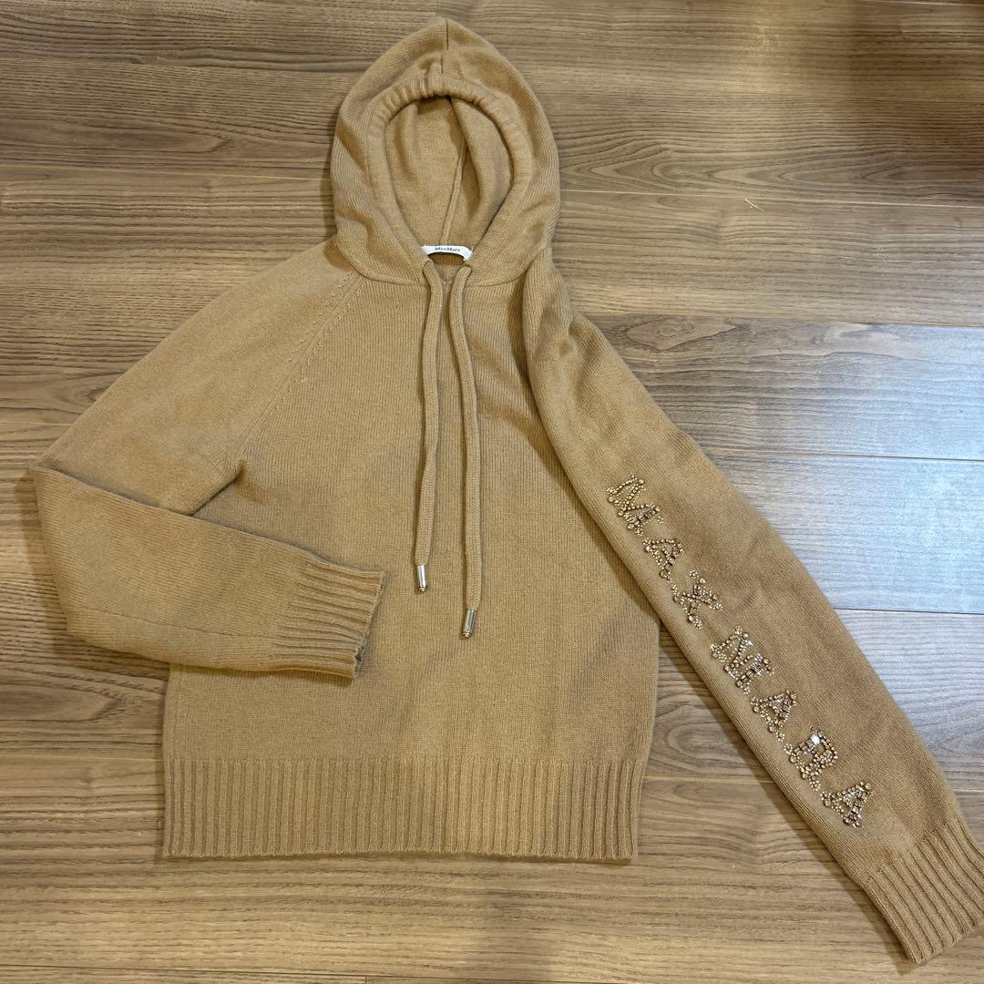 MaxMara フード付きニットセーター ベージュ フード ベージュ系 S Max Mara(エス マックスマーラ) ニット・セーター