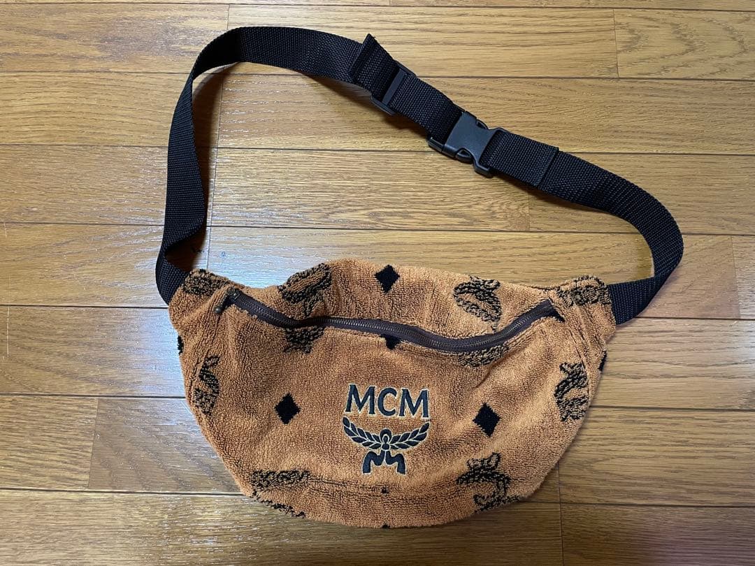 MCM 1点物 カスタムハンドメイド ボディバッグ BAG