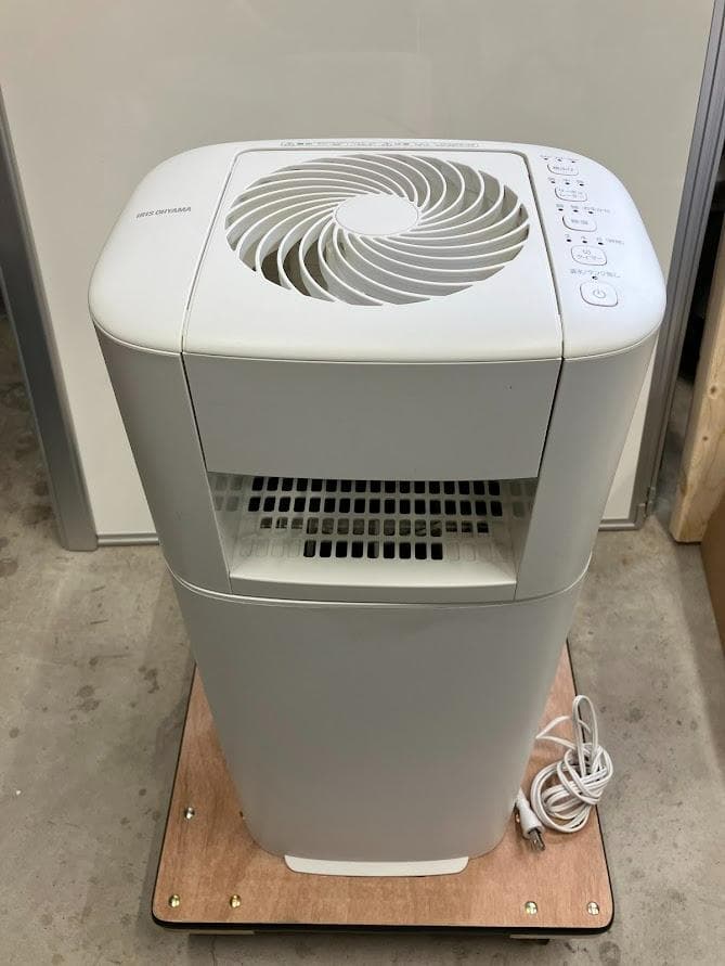 アイリスオーヤマ　KIJDC-P60-W　サーキュレーター　衣類乾燥機　2023 アイリスオーヤマ KIJDC-P60-W サーキュレーター衣類乾燥除湿機 5.8L