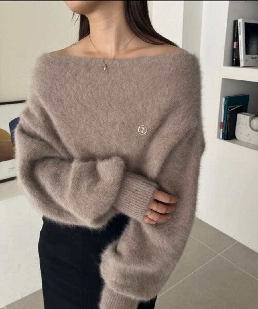 せり capricieux le'mage 完売オフショルニット