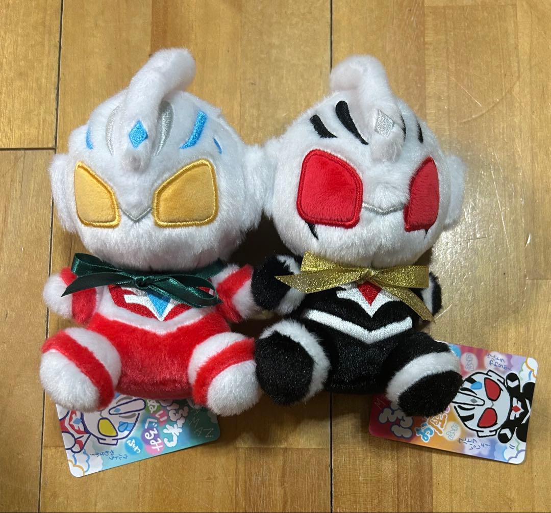 ウルトラマン　ふわふわ　お座り　ぬいぐるみ　ギルアーク　アーク　未使用新品