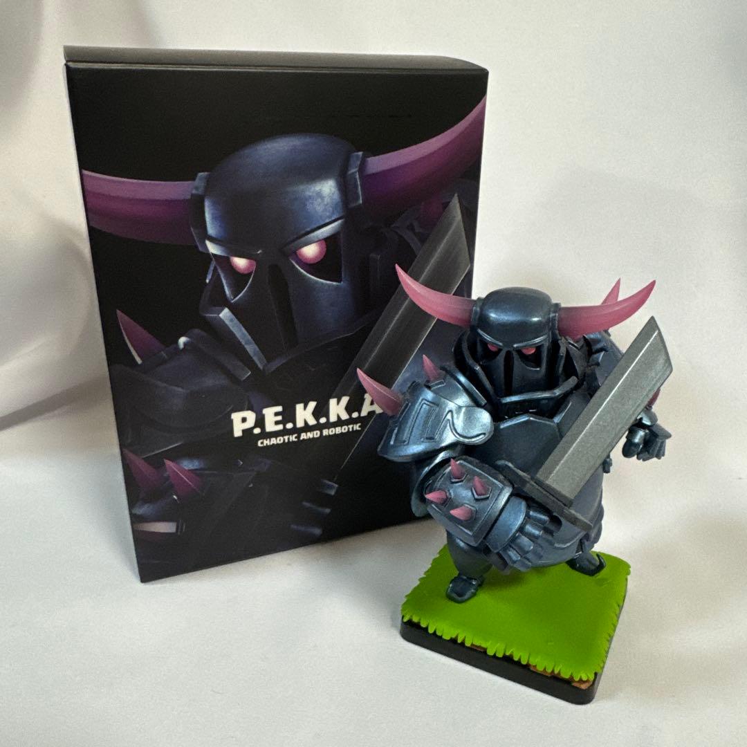【クラッシュオブクラン】クラクラ クラロワ ペッカ PEKKA フィギュア Amazon.co.jp: 【supercell公式フィギュア】 P.E.K.K.A（ペッカ