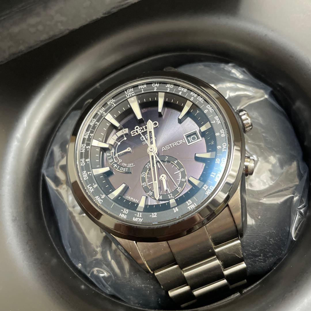 SEIKO GPSソーラー 時計 黒/銀 ブライトチタン